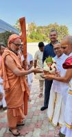 HH Swamiji arrives at Varanasi (25.03.2025)